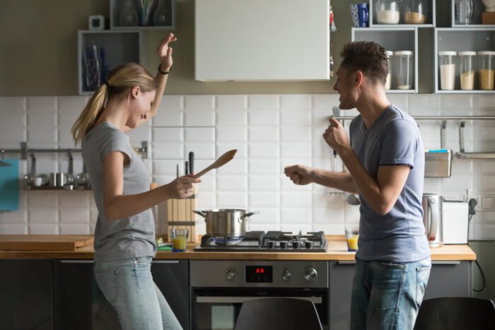 Issues around separation when you are not married 13 Couple in kitchen